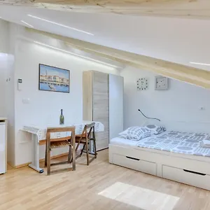 Apartamento Light In, Pula